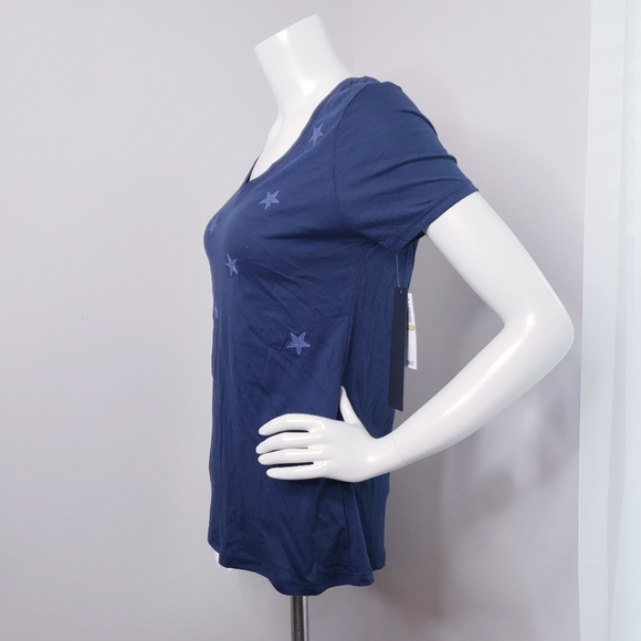 Star Pattern Tee - Picture 4 of 4